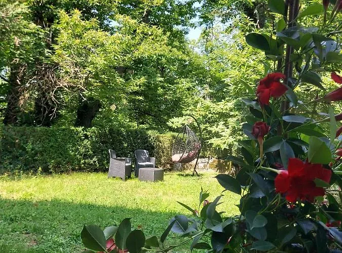 فندق مبيت وإفطار Casa Barattini 3*